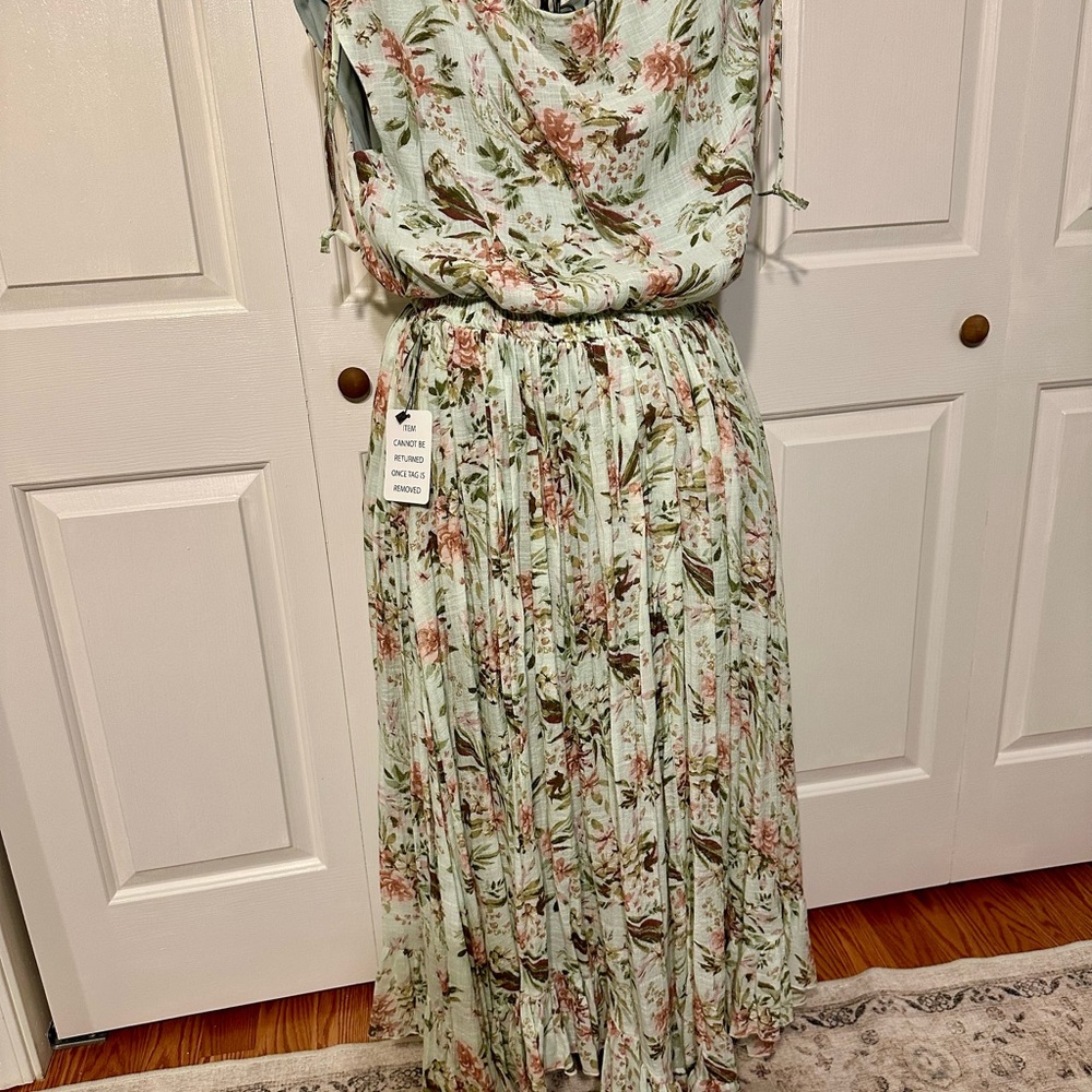 Mia Joy Dress XL With Tags